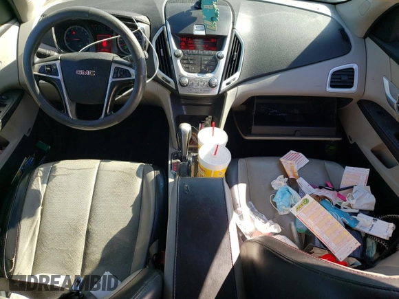 2011 GMC Terrain SLT-1 z VIN 2CTALUECXB6240550, wystawiony jako Copart lot #52331365 z przebiegiem 192 887 mil mil oraz Szkoda całkowita • Salvage title. Historia ofert i sprzedaży dostępna na DreamBid. Obrazek 8.