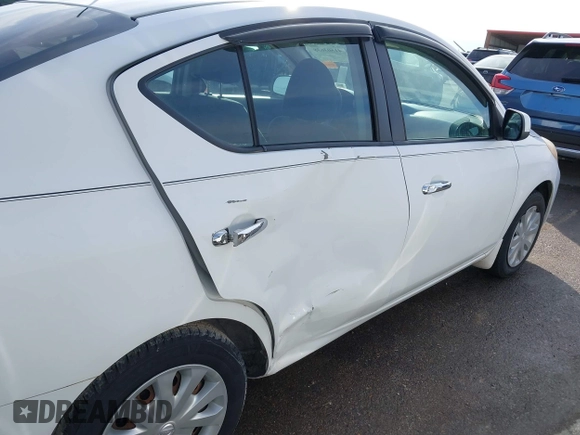 2012 Nissan Versa SV with VIN 3N1CN7AP1CL917560, listed as a IAAI auction lot 41503638 with 155,077 mi miles. Bid and sale history available at carsss.com. Image 6.