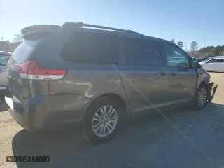 2013 Toyota Sienna XLE AAS with VIN 5TDYK3DC1DS305089, listed as a Copart auction lot 88533475 with 217,463 mi miles and Clean Title. Bid and sale history available at carsss.com. Image 3.