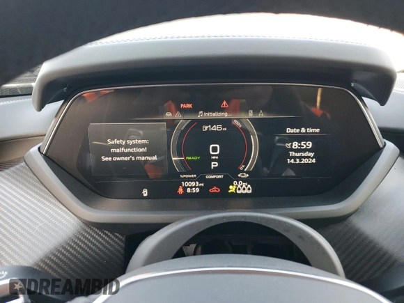 2023 Audi e-tron GT Premium Plus z VIN WAUCJBFW8P7005334, wystawiony jako Copart lot #41005574 z przebiegiem 10 093 mil mil oraz . Historia ofert i sprzedaży dostępna na DreamBid. Obrazek 9.