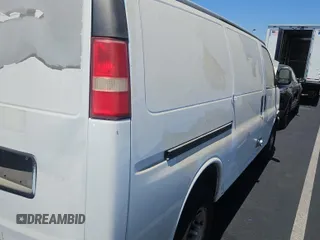 2010 Chevrolet Express Cargo с VIN 1GCZGFBA1A1160380, выставлен на аукционе IAAI как лот 42763033 с пробегом 153 559 миль миль и . История ставок и продаж доступна на DreamBid. Изображение 62.