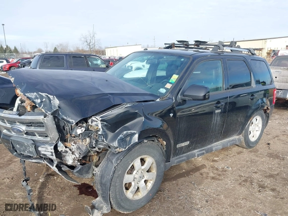 2008 Ford Escape Limited with VIN 1FMCU04168KB67107, listed as a IAAI auction lot 41743038 with 236,171 mi miles. Bid and sale history available at carsss.com. Image 2.