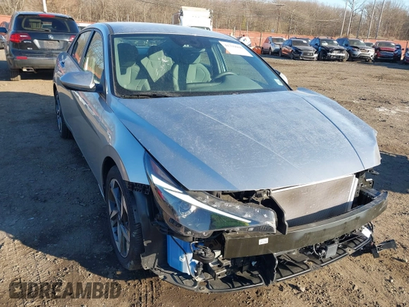 2023 Hyundai Elantra SEL z VIN 5NPLS4AG8PH118207, wystawiony jako IAAI lot #41339008 z przebiegiem 13 181 mil mil oraz . Historia ofert i sprzedaży dostępna na DreamBid. Obrazek 18.