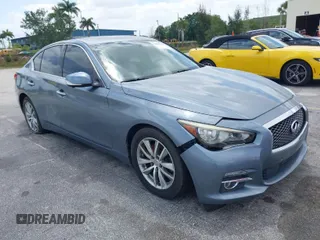 2016 Infiniti Q50 3.0t Premium with VIN JN1EV7AR3GM345977, listed as a IAAI auction lot 42093709 with 85,405 mi miles. Bid and sale history available at carsss.com. Image 1.