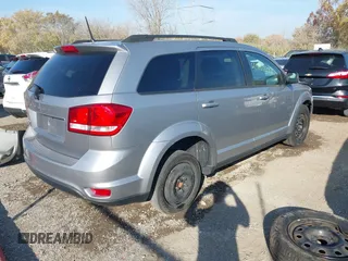 2019 Dodge Journey SE with VIN 3C4PDCBB6KT835643, listed as a IAAI auction lot 40702227 with 99,691 mi miles and . Bid and sale history available at DreamBid. Image 4.