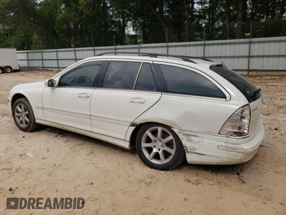 2005 Mercedes-Benz C 240 z VIN WDBRH61J45F597196, wystawiony jako Copart lot #74594094 z przebiegiem 153 537 mil mil oraz Szkoda całkowita • Salvage title. Historia ofert i sprzedaży dostępna na DreamBid. Obrazek 2.