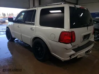 2006 Lincoln Navigator Luxury with VIN 5LMFU28596LJ17750, listed as a Copart auction lot 44047755 with 170,908 mi miles and Salvage Title. Bid and sale history available at carsss.com. Image 2.