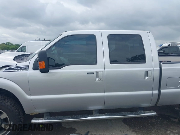 2015 Ford F-250 Lariat with VIN 1FT7W2B6XFEB03755, listed as a IAAI auction lot 42147048 with 100,239 mi miles and . Bid and sale history available at DreamBid. Image 14.