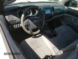 2014 Toyota Tacoma with VIN 5TFNX4CN1EX032972, listed as a Copart auction lot 52894135 with 170,321 mi miles and Salvage Title. Bid and sale history available at DreamBid. Image 8.