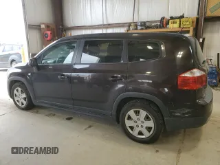 2013 Chevrolet Orlando z VIN KL77P2ET7DK121513, wystawiony jako Copart lot #46908545 z przebiegiem 154 330 mil mil oraz Szkody całkowita. Historia ofert i sprzedaży dostępna na DreamBid. Obrazek 2.