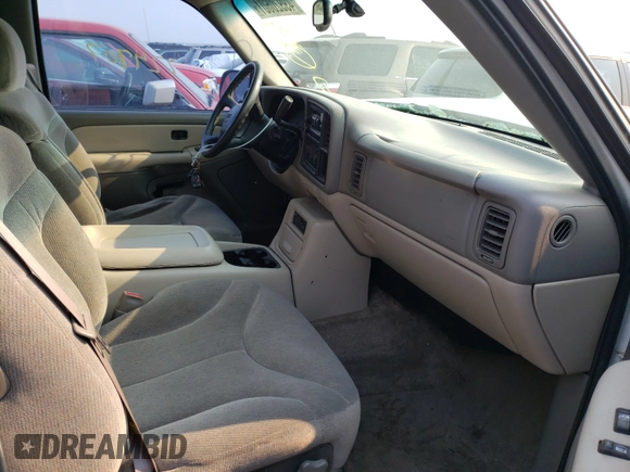 2001 GMC Yukon SLT z VIN 1GKEK13T61J150626, wystawiony jako Copart lot #49920601 z przebiegiem 224 707 mil mil oraz Czysty tytuł • Clean title. Historia ofert i sprzedaży dostępna na DreamBid. Obrazek 5.