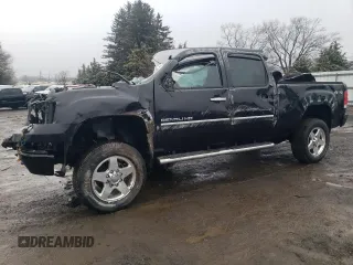 2012 GMC Sierra 2500HD Denali with VIN 1GT125E83CF113257, listed as a Copart auction lot 44219365 with Not provided miles and Salvage title. Bid and sale history available at DreamBid. Image 1.