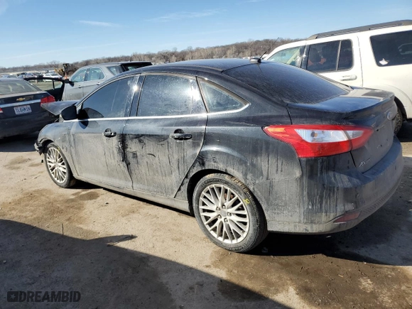 2012 Ford Focus SEL with VIN 1FAHP3H28CL416344, listed as a Copart auction lot 46628675 with 140,273 mi miles and Salvage Title. Bid and sale history available at carsss.com. Image 2.