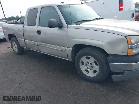 2005 Chevrolet Silverado 1500 LT z VIN 1GCEC19T25Z189317, wystawiony jako IAAI lot #42478193 z przebiegiem 172 659 mil mil oraz . Historia ofert i sprzedaży dostępna na DreamBid. Obrazek 6.