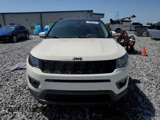 2018 Jeep Compass Altitude with VIN 3C4NJCBB1JT407980, listed as a Copart auction lot 56122885 with 133,615 mi miles and Clean title. Bid and sale history available at DreamBid. Image 5.