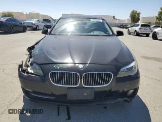 2011 BMW 5 Series 535i z VIN WBAFR7C50BC806502, wystawiony jako Copart lot #60560895 z przebiegiem 86 672 mil mil oraz Szkoda całkowita • Salvage title. Historia ofert i sprzedaży dostępna na DreamBid. Obrazek 5.