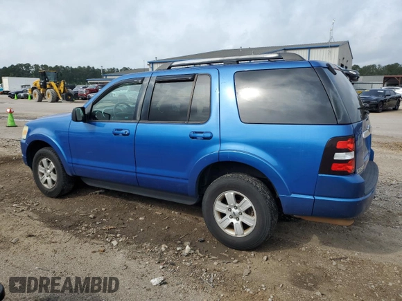 2010 Ford Explorer XLT z VIN 1FMEU6DE2AUA09064, wystawiony jako Copart lot #55181075 z przebiegiem 112 333 mil mil oraz Szkoda całkowita • Salvage title. Historia ofert i sprzedaży dostępna na DreamBid. Obrazek 2.