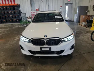 2025 BMW 3 Series 330i xDrive with VIN 3MW89CW07S8F01605, listed as a Copart auction lot 54503765 with 12,443 mi miles and Clean Title. Bid and sale history available at carsss.com. Image 5.
