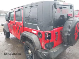 2009 Jeep Wrangler Unlimited X with VIN 1J4GZ39159L711992, listed as a IAAI auction lot 41416000 with 270,461 mi miles. Bid and sale history available at carsss.com. Image 6.