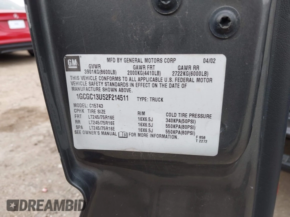 2002 Chevrolet Silverado 1500HD LT z VIN 1GCGC13U52F214511, wystawiony jako IAAI lot #42154128 z przebiegiem 110 760 mil mil oraz . Historia ofert i sprzedaży dostępna na DreamBid. Obrazek 9.