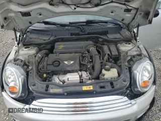 2015 MINI Roadster S z VIN WMWSY3C55FT595894, wystawiony jako Copart lot #56257194 z przebiegiem 66 704 mil mil oraz Szkody całkowita. Historia ofert i sprzedaży dostępna na DreamBid. Obrazek 11.