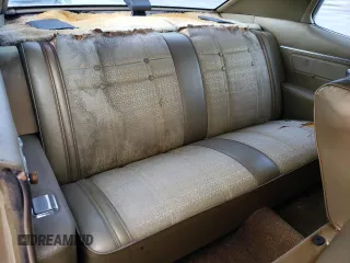 1970 Oldsmobile 88 z VIN 354370M294075, wystawiony jako Copart lot #52208755 z przebiegiem 43 574 mil mil oraz Tytuł czysty. Historia ofert i sprzedaży dostępna na DreamBid. Obrazek 10.