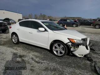 2013 Acura ILX Premium Pkg with VIN 19VDE1F52DE022101, listed as a Copart auction lot 48010985 with 186,333 mi miles and Salvage Title. Bid and sale history available at carsss.com. Image 4.