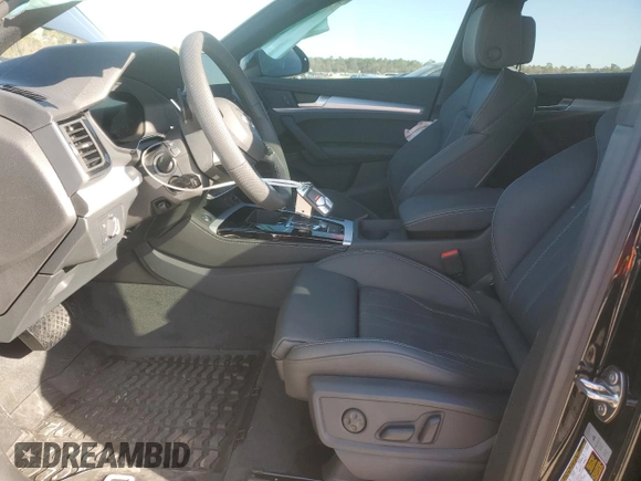 2024 Audi Q5 S line Premium Plus with VIN WA1EAAFY2R2050674, listed as a Copart auction lot 47789555 with 2,275 mi miles and Salvage Title. Bid and sale history available at carsss.com. Image 7.