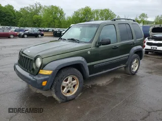 2007 Jeep Liberty Sport z VIN 1J4GL48K47W577831, wystawiony jako Copart lot #57730465 z przebiegiem 270 618 mil mil oraz Czysty tytuł • Clean title. Historia ofert i sprzedaży dostępna na DreamBid. Obrazek 1.