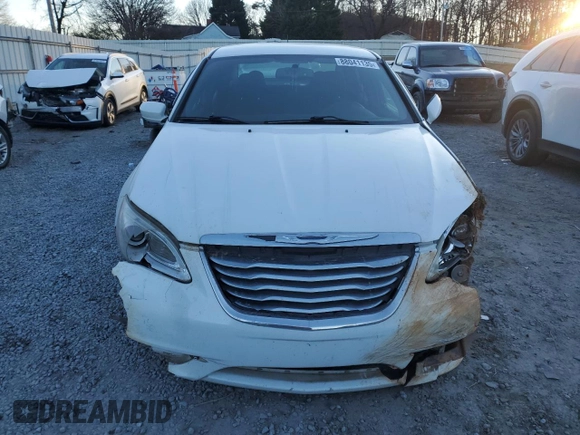 2013 Chrysler 200 LX with VIN 1C3CCBAG3DN743065, listed as a Copart auction lot 88041135 with 209,621 mi miles and Salvage Title. Bid and sale history available at carsss.com. Image 5.