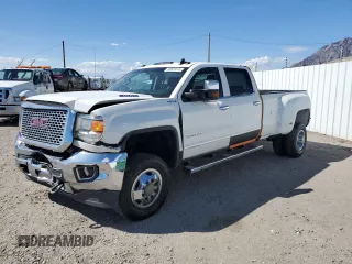 2016 GMC Sierra 3500HD SLT z VIN 1GT42XC86GF277877, wystawiony jako Copart lot #55825015 z przebiegiem 205 718 mil mil oraz Szkody całkowita. Historia ofert i sprzedaży dostępna na DreamBid. Obrazek 1.