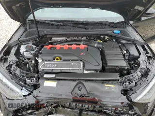 2024 Audi RS 3 z VIN WUAG4DGYXRA909721, wystawiony jako Copart lot #89262995 z przebiegiem 2235 mil mil oraz Szkody całkowita. Historia ofert i sprzedaży dostępna na DreamBid. Obrazek 13.