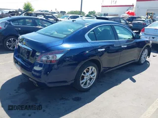 2014 Nissan Maxima S with VIN 1N4AA5AP8EC462019, listed as a IAAI auction lot 42658030 with 105,867 mi miles and . Bid and sale history available at DreamBid. Image 4.