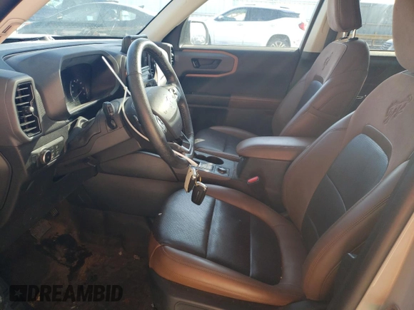 2021 Ford Bronco Sport Badlands z VIN 3FMCR9D94MRA87158, wystawiony jako Copart lot #61389124 z przebiegiem 26 131 mil mil oraz Nie do naprawy • Non repairable. Historia ofert i sprzedaży dostępna na DreamBid. Obrazek 7.