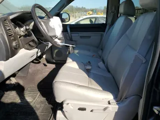 2010 Chevrolet Silverado 1500 LT with VIN 3GCRCSE08AG235827, listed as a Copart auction lot 46682415 with 152,788 mi miles and Salvage Title. Bid and sale history available at carsss.com. Image 7.