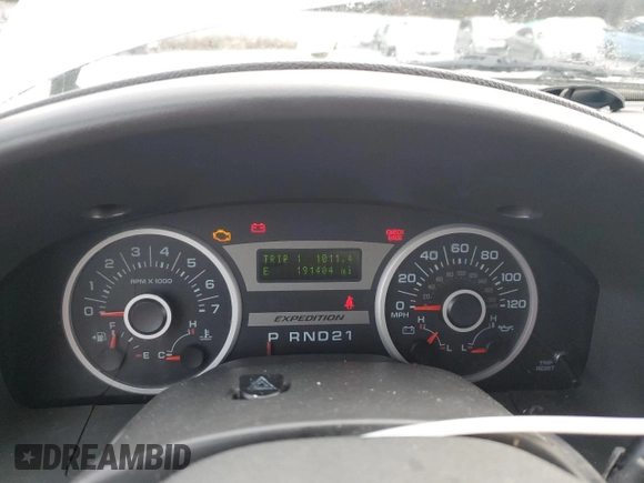2006 Ford Expedition Limited with VIN 1FMFU19586LA34936, listed as a Copart auction lot 45202515 with 191,404 mi miles and Salvage Title. Bid and sale history available at carsss.com. Image 9.