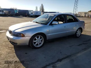 1999 Audi A4 с VIN WAUCB28D1XA301646, выставлен на аукционе Copart как лот 44394235 с пробегом 110 597 миль миль и Списание • Salvage title. История ставок и продаж доступна на DreamBid. Изображение 1.