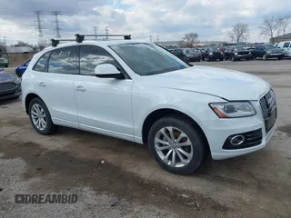 2016 Audi Q5 Premium Plus with VIN WA1L2AFPXGA136183, listed as a IAAI auction lot 41898224 with 117,640 mi miles. Bid and sale history available at carsss.com. Image 1.
