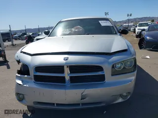 2007 Dodge Charger with VIN 2B3KA43G77H641238, listed as a IAAI auction lot 41968835 with 261,599 mi miles. Bid and sale history available at carsss.com. Image 6.