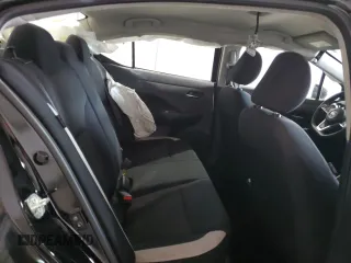 2021 Nissan Versa SV z VIN 3N1CN8EV0ML847078, wystawiony jako Copart lot #52895715 z przebiegiem 87 360 mil mil oraz Szkoda całkowita • Salvage title. Historia ofert i sprzedaży dostępna na DreamBid. Obrazek 10.