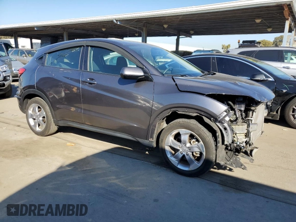 2021 Honda HR-V LX with VIN 3CZRU5H37MM723932, listed as a Copart auction lot 88957455 with 27,644 mi miles and Salvage Title. Bid and sale history available at carsss.com. Image 4.