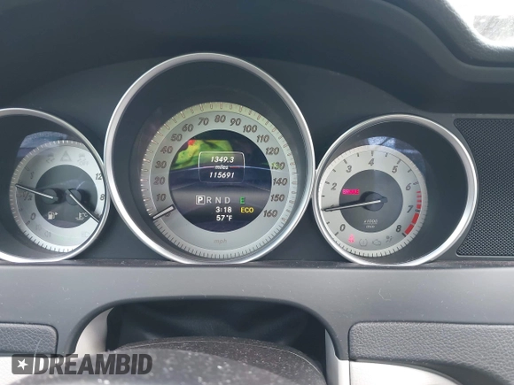 2014 Mercedes-Benz C with VIN WDDGF8AB5ER318166, listed as a IAAI auction lot 41911146 with 115,691 mi miles. Bid and sale history available at carsss.com. Image 7.