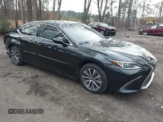 2021 Lexus ES with VIN 58ACZ1B18MU106522, listed as a IAAI auction lot 41053476 with 58,330 mi miles. Bid and sale history available at carsss.com. Image 1.