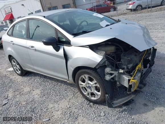 2016 Ford Fiesta SE with VIN 3FADP4BJ2GM112869, listed as a IAAI auction lot 41795506 with NaN miles. Bid and sale history available at carsss.com. Image 1.