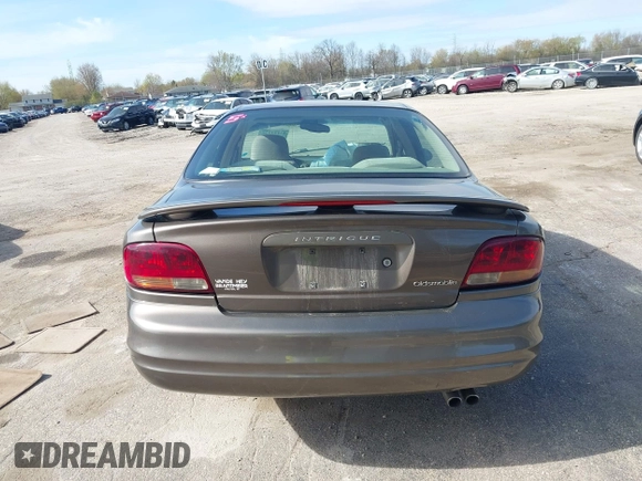 2000 Oldsmobile Intrigue GX z VIN 1G3WH52H0YF280823, wystawiony jako IAAI lot #42199925 z przebiegiem 102 427 mil mil oraz . Historia ofert i sprzedaży dostępna na DreamBid. Obrazek 16.