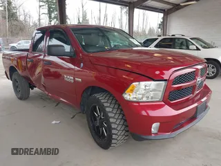 2014 Ram 1500 Express z VIN 1C6RR6FT6ES122012, wystawiony jako IAAI lot #41782310 z przebiegiem 150 045 mil mil oraz . Historia ofert i sprzedaży dostępna na DreamBid. Obrazek 1.