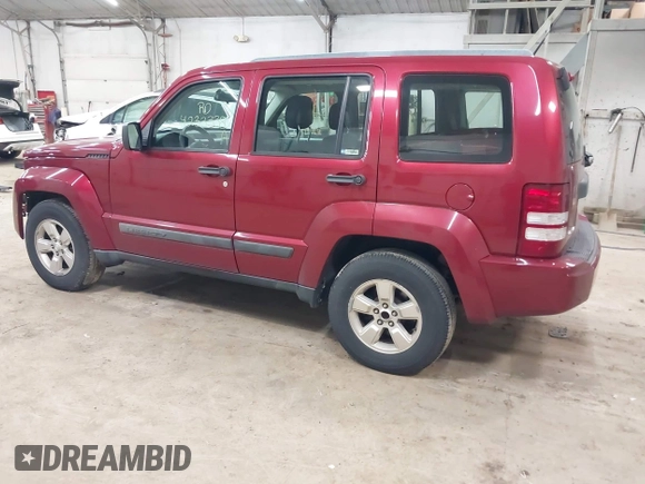 2011 Jeep Liberty Sport Jet z VIN 1J4PN2GK5BW531790, wystawiony jako IAAI lot #42333380 z przebiegiem 179 835 mil mil oraz . Historia ofert i sprzedaży dostępna na DreamBid. Obrazek 3.