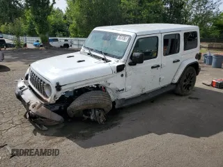 2025 Jeep Wrangler Sahara with VIN 1C4RJXP60SW585413, listed as a Copart auction lot 61955615 with 1,435 mi miles and Clean title. Bid and sale history available at DreamBid. Image 1.
