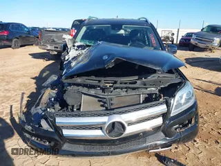 2016 Mercedes-Benz GL with VIN 4JGDF6EE1GA698884, listed as a IAAI auction lot 41320600 with 1 mi miles. Bid and sale history available at carsss.com. Image 12.