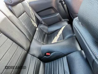 2012 Ford Mustang Premium z VIN 1ZVBP8AM3C5214411, wystawiony jako Copart lot #64656115 z przebiegiem 129 732 mil mil oraz Szkoda całkowita • Salvage title. Historia ofert i sprzedaży dostępna na DreamBid. Obrazek 10.
